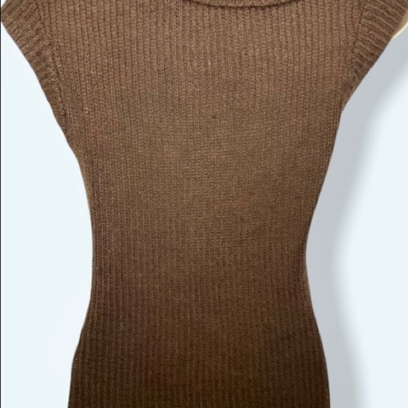 Derek Heart Women's Knit Turtleneck Sweater M Solid Brown Cap Sleeves Hip Length - Picture 7 of 8